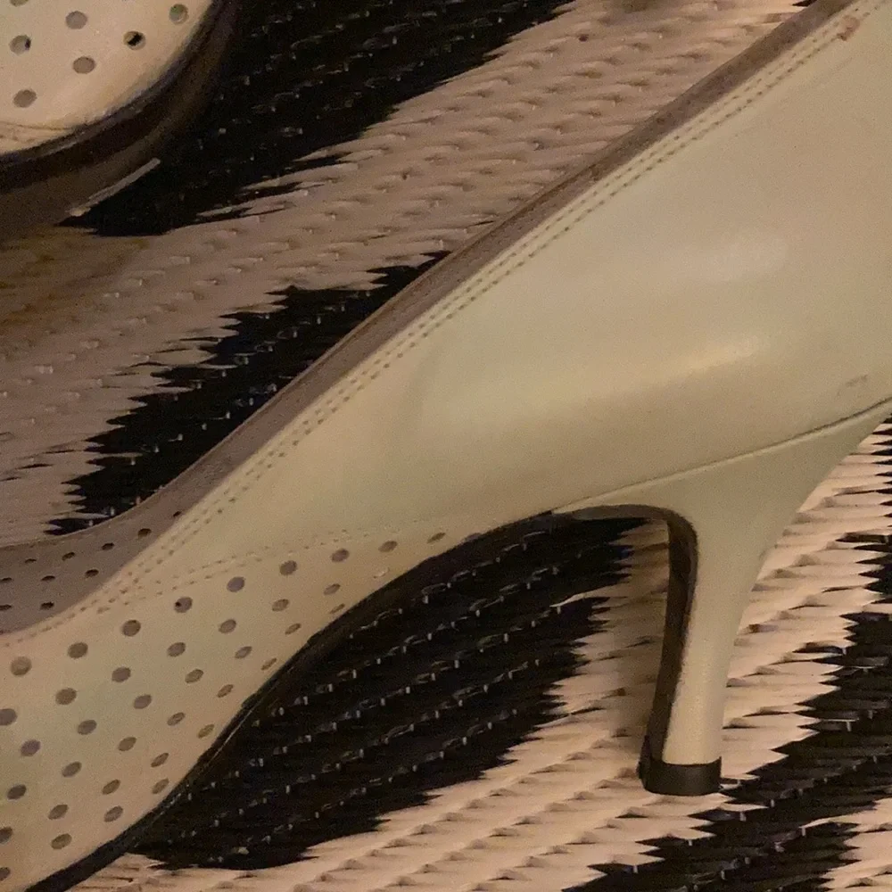 🦋 Stuart Weitzman Pumps, light green, sz 7 - Picture 5 of 6